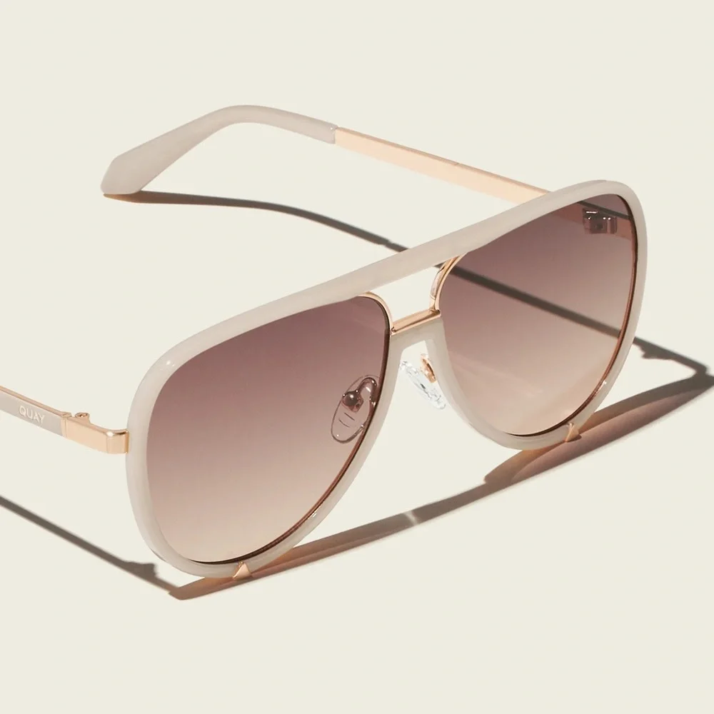 QUAY HIGH PROFILE Bone Frame / Brown Fawn Lens
